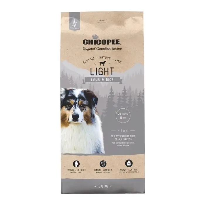 Utförsäljning Chicopee Classic Nature Line Adult LIGHT Hundfoder Lamm & Ris 2 kg.